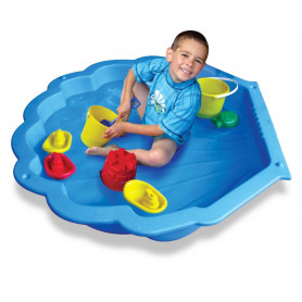 Clam Shell Pool