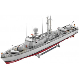 REVELL FAST ATTACK CRAFT ALBATROSS CLASS