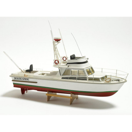 BILLINGS BOAT WHITE STAR MOTOR BOAT CRUISER R/C
