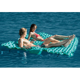 GIANT FLOATING MAT