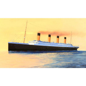 AIRFIX MEDIUM GIFT SET - RMS TITANIC