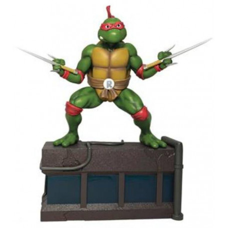 TMNT- Raphael 1:8 Scale PVC Statue