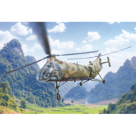 ITALERI H-21C  FLYING BANANA  GUNSHIP 1:48