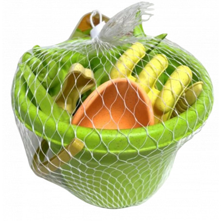 Bio Plastic Medium Bucket and 13 Pieces