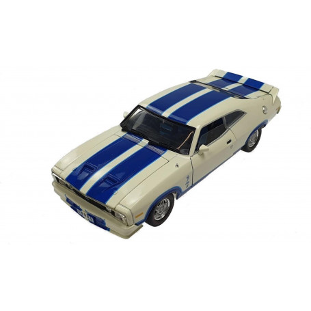 1:32 Opt' 96 XC Cobra Ford Falcon White/Blue Stripes