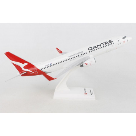 1/130 QANTAS B737-800 New Livery