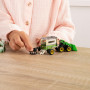 JD Monster Treads Eco-Snaps Barn Play Set
