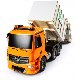 LICENSED MERCEDES GARBAGE TRUCK, 1:20